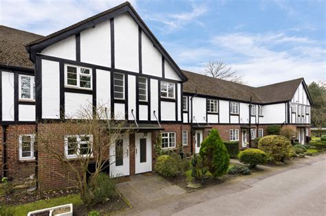 3 Bedroom Property For Sale In Tudor House Old Heath Road Weybridge