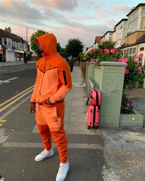 himdrip on instagram “drip be healthy 🍊 dm himdrip to be featured 💧💧💧” drip fits thug style