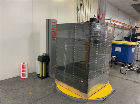 Synthex Kg Capacity Pallet Wrapper For Food Distribution Warehouse Melbourne Packaging