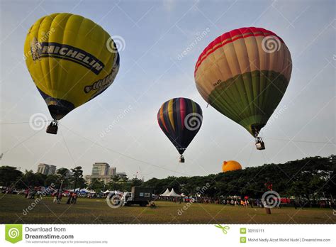 5th Putrajaya International Hot Air Balloon Fiesta 2013 Editorial Photo