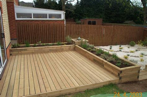 I Would Love To Do A Deck Like This But Instead Of Planters Because Of