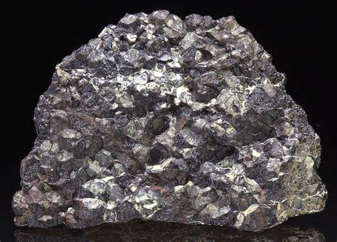 Chromite Chromium Ore Properties Uses And Occurrence