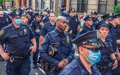 NYPD Ranks Drop To Lowest In A Decade Amid 
