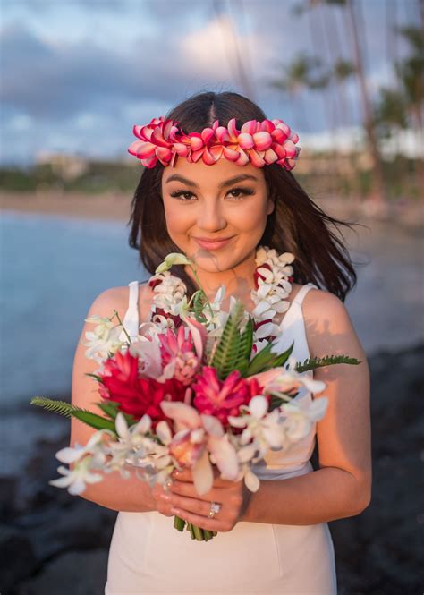 sunset beach just married photos at waikoloa beach anaeho omalu bay big island hawaii… big