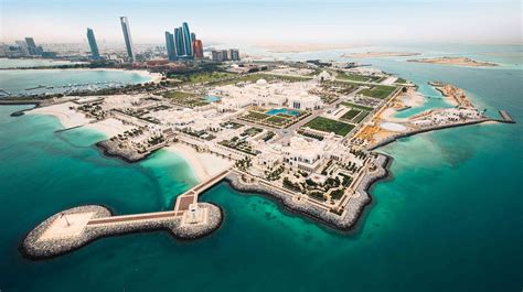 Abu Dhabi Economic Report 2021