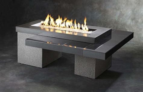 The Outdoor Greatroom Company Black Uptown Linear Gas Fire Pit Table
