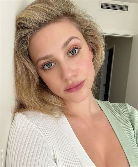Lili Reinhart Nude The Fappening Photo Fappeningbook