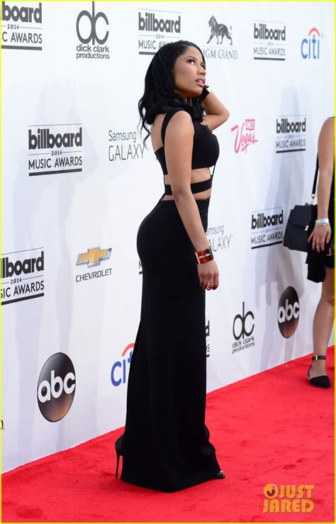 Nicki Minaj Flaunts Her Assets And Attitude At The Billboard Music Awards