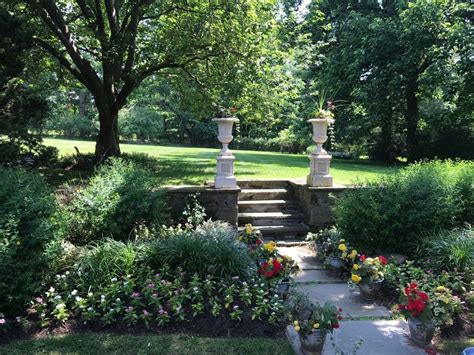 Residential Landscaping Bucks And Montgomery Counties Blooming Green