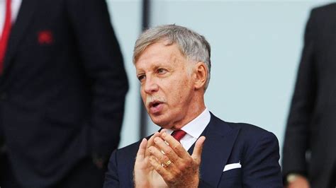 Stan kroenke hasn't put a penny into arsenal in last five years. Stan Kroenke vows to maintain control of Arsenal and backs Arsene Wenger | Football News | Sky ...