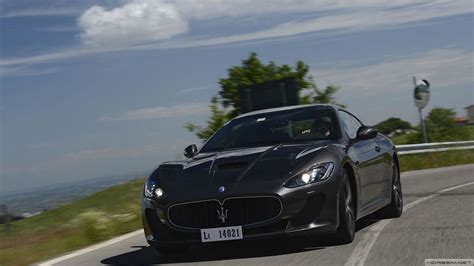 Maserati Granturismo Mc Stradale Full Hd Masa St Arkaplan Ve Duvar Ka D