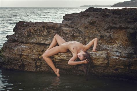Bodyscapes Nude Art Photography Curated By Photographer BenErnst
