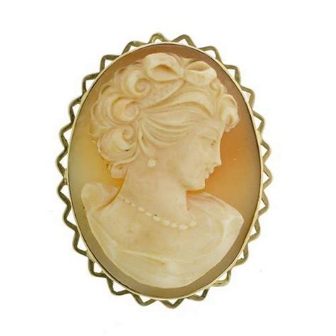 Ct Gold Carved Shell Cameo Brooch With Safety Chain Brooches Jewellery