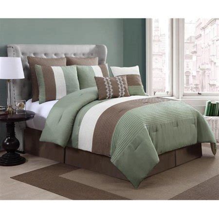 Our comforter sets are a tremendous blend of bold and vibrant colors. Luxury Home Reggata Comforter Set, Queen - Lite Green - 8 ...