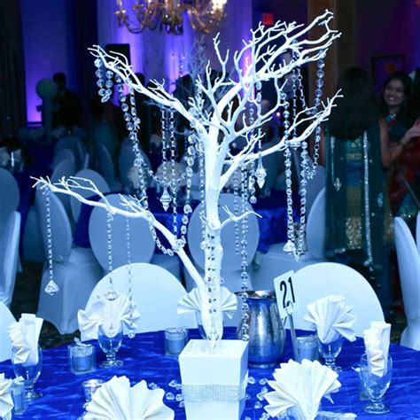 Get the best deals on wedding venue decorations. Beyond Flowers: Expand Your Idea of Décor | BridalGuide