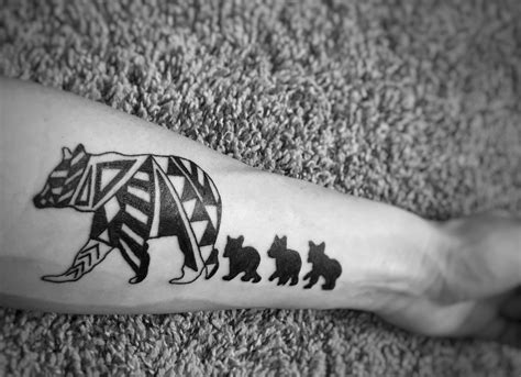 6 Mama Bear And 3 Cubs Tattoo New Tattoo Bantuanbpjs