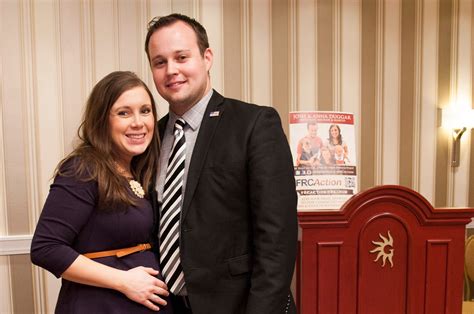 Josh Duggar S Sentencing What Is Anna Duggar S Age When Josh Leaves Prison