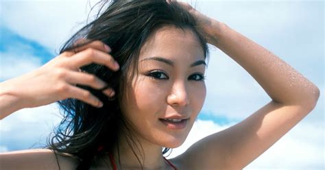 Gorgeous Yoko Matsugane 13 Pics Golddusk