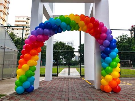 Rainbow Balloon Arch Singapore That Balloons In 2020 Rainbow