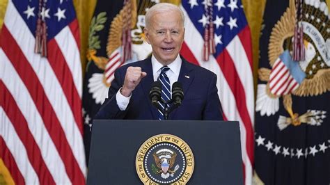 Biden Blasted For Cheat Sheet He Used In Louisiana While Surveying