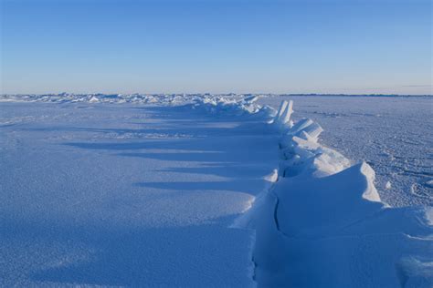 Photos Of Arctic Two Ice Floes Collide And Create A Fault Line In The