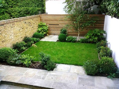 Immersing herself in nature provides daily inspiration for this landscape. 50+ Best Minimalist Garden Design Ideas Images