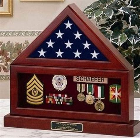 Flag And Pedestal Display Cases Burialfuneral Flag