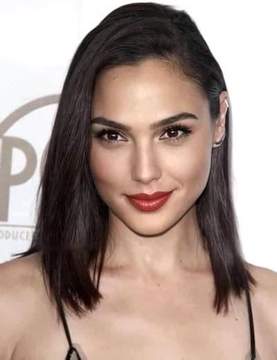 13 Stunning Gal Gadot Hair Ideas You Can Try
