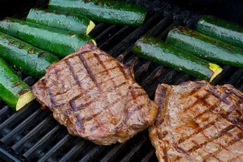 While keeping your steak leftovers out of the temperature danger zone does slow the growth of bacteria, it doesn't stop it. how long do you cook steak on the grill