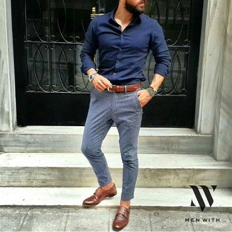 What Color Shoes Go With Navy Pants