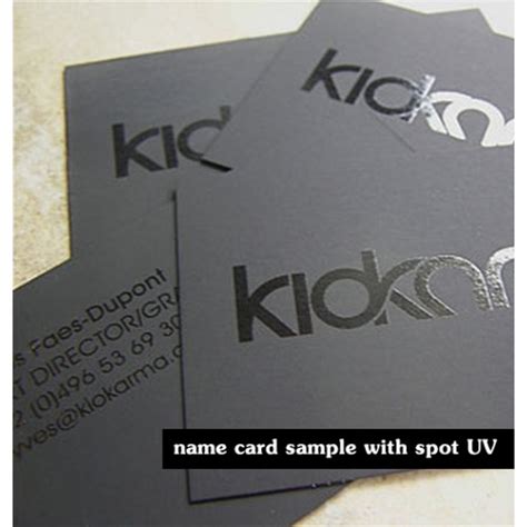 Highlight your logo, business name or simply part. Name card printing: Matt lamination + Spot UV