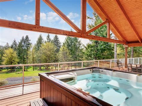 Hot Tub Sizes Standard And Popular Dimensions Guide Designing Idea