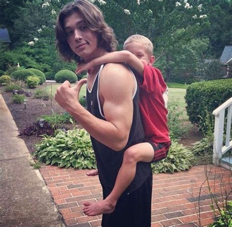 Leo Howard And His Cousin Leo Howard Pinterest Leo And Cousins