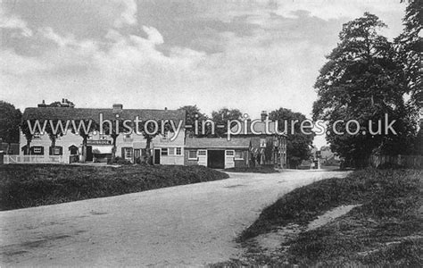 Street Scenes Great Britain England Essex Havering Atte Bower The Green Havering Atte