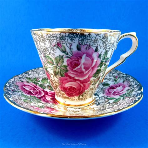 Stunning Pink Roses On Gold Chintz Background Collingwoods Tea Cup And Saucer Set Tea Cups Tea