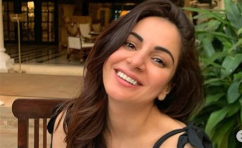 kundali bhagya preeta aka shraddha arya bold photo in bodycon dress actress hot and glamorous