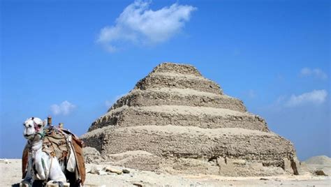 Step Pyramid Cairo Attractions Egypt Pyramid Of Djoser Pyramid