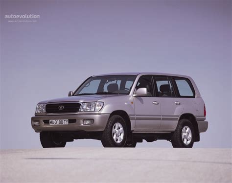 Toyota Land Cruiser 100 Specs And Photos 1998 1999 2000 2001 2002