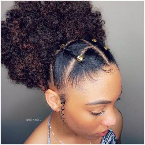 This beautiful hairstyle involves plaiting two big lines. 17 Easiest Natural Hairstyles for Black Women - Short ...