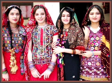 Study Essay on Customs of Sindhi / Embroidery of Sindh - Education ...