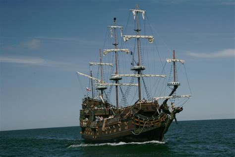 Pirate Ships Gdynia Leisure Gdynia