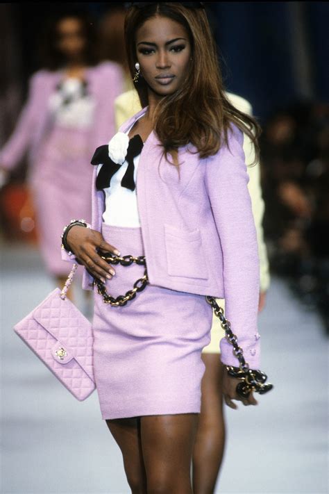 Chanel In The 90s A Tribute To Karl Lagerfeld 1992 Fashion Fashion