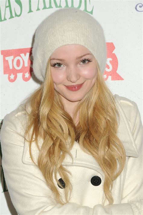 Dove Cameron At 2014 Hollywood Christmas Parade In Hollywood Hawtcelebs