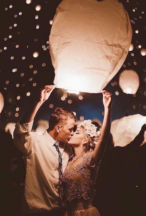 40 The Most Incredible Night Wedding Photos Ever Mrs To Be Romantic