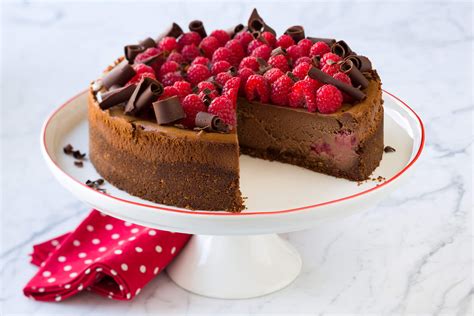 If you have trouble cutting this raspberry cheesecake, try it with dental floss or fishing line. Chocolate Raspberry Cheesecake | Challenge Dairy