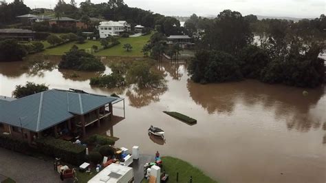 Heavy Rains In Australias East Bring Worst Floods In 50 Years Tuoi