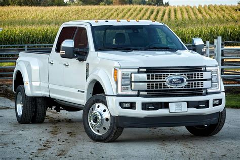 2017 Ford F 450 Super Duty Trims And Specs Carbuzz