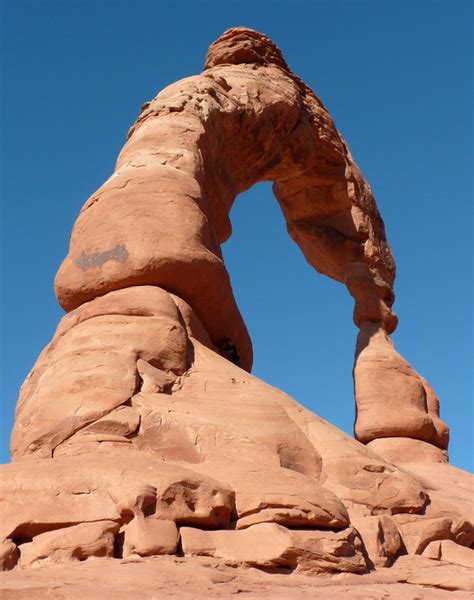 Amazing Rock Formations Around The World