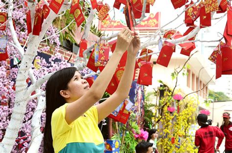 Experiencing Tet In Vietnam How The Lunar New Year Is Celebrated