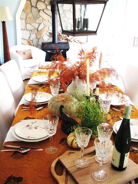 Diy thanksgiving centerpieces to brighten up your holiday table setting decorations. Finding My Aloha: Pinteresting Thanksgiving Table Ideas